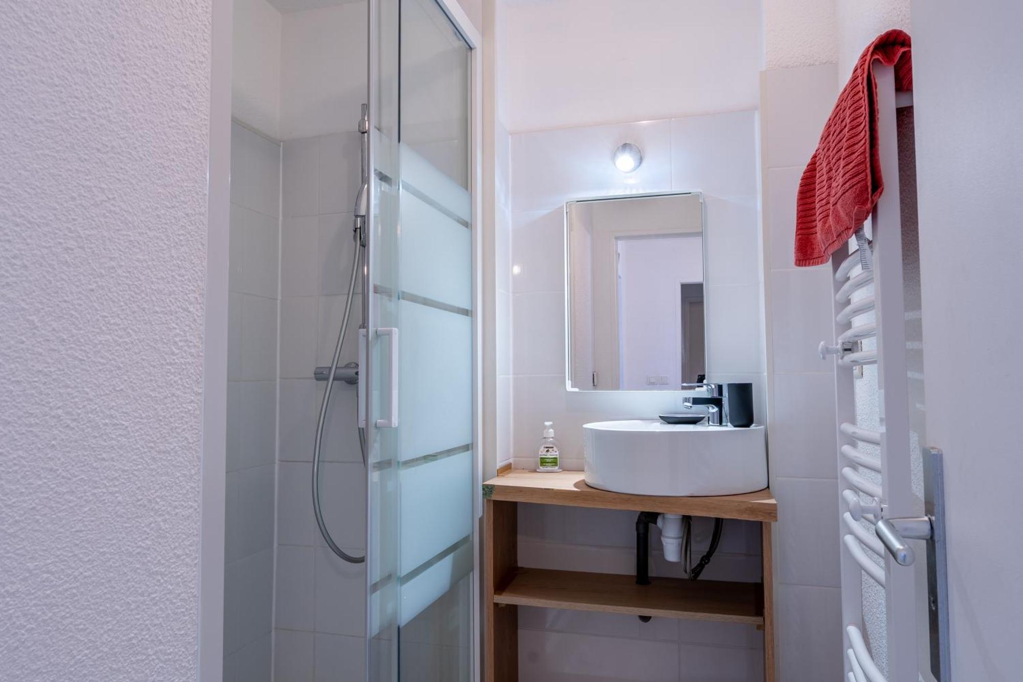 Capstay Le Refuge - Lourdes - Centre - Residence Serenity Ngoại thất bức ảnh